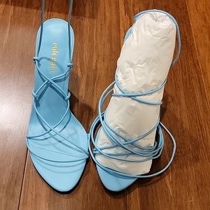 38.5 Cult Gaia Lexi Sandal in color Maldive
